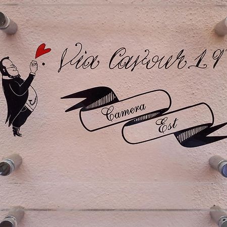 Via Cavour 19, Camere Del Conte อีเกลเซียส ภายนอก รูปภาพ