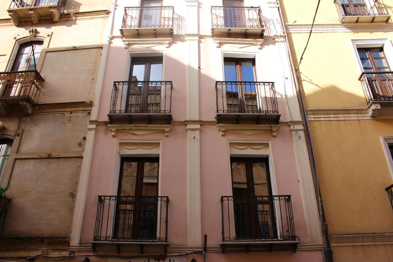 Via Cavour 19, Camere Del Conte อีเกลเซียส ภายนอก รูปภาพ