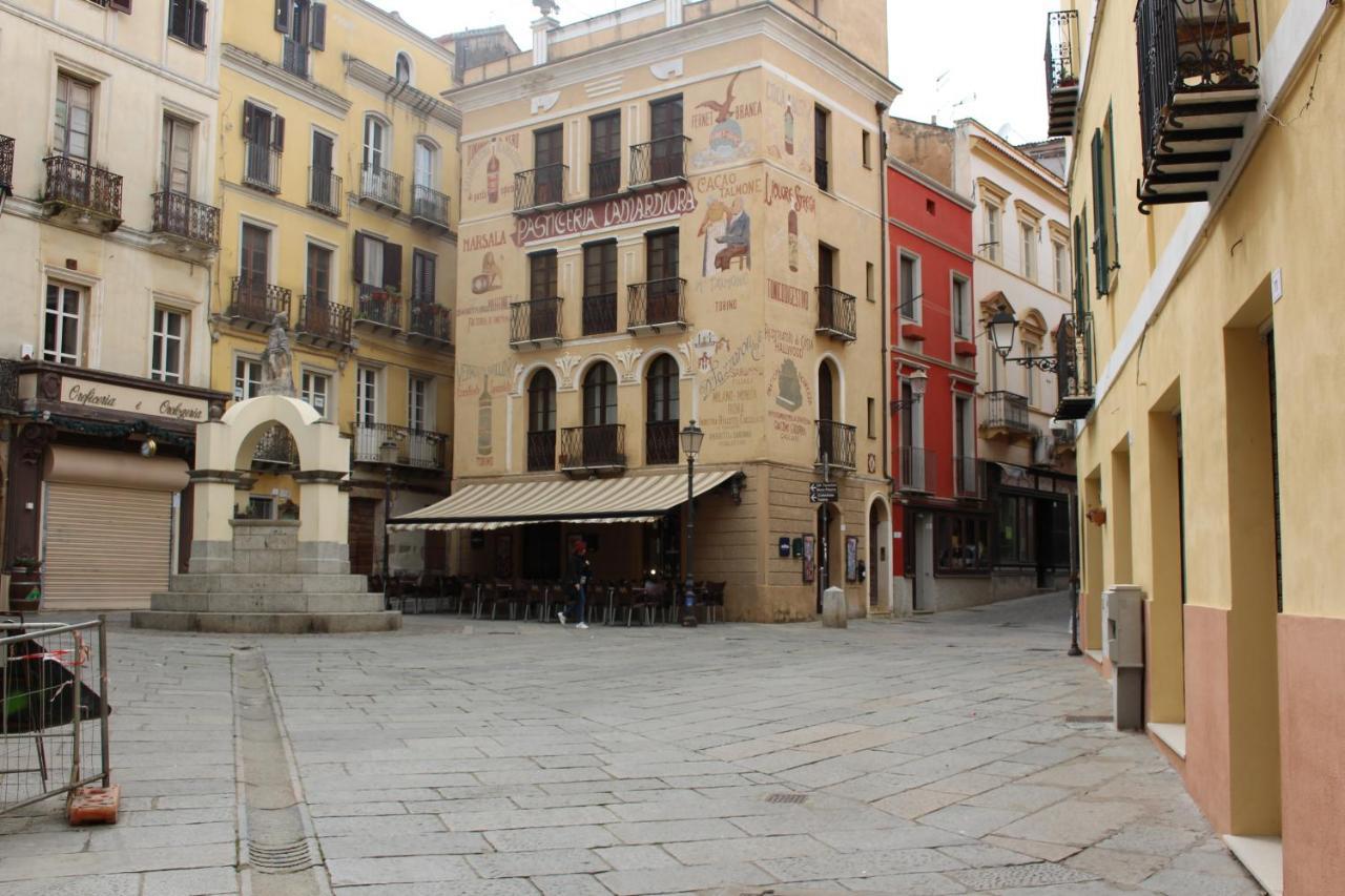 Via Cavour 19, Camere Del Conte อีเกลเซียส ภายนอก รูปภาพ