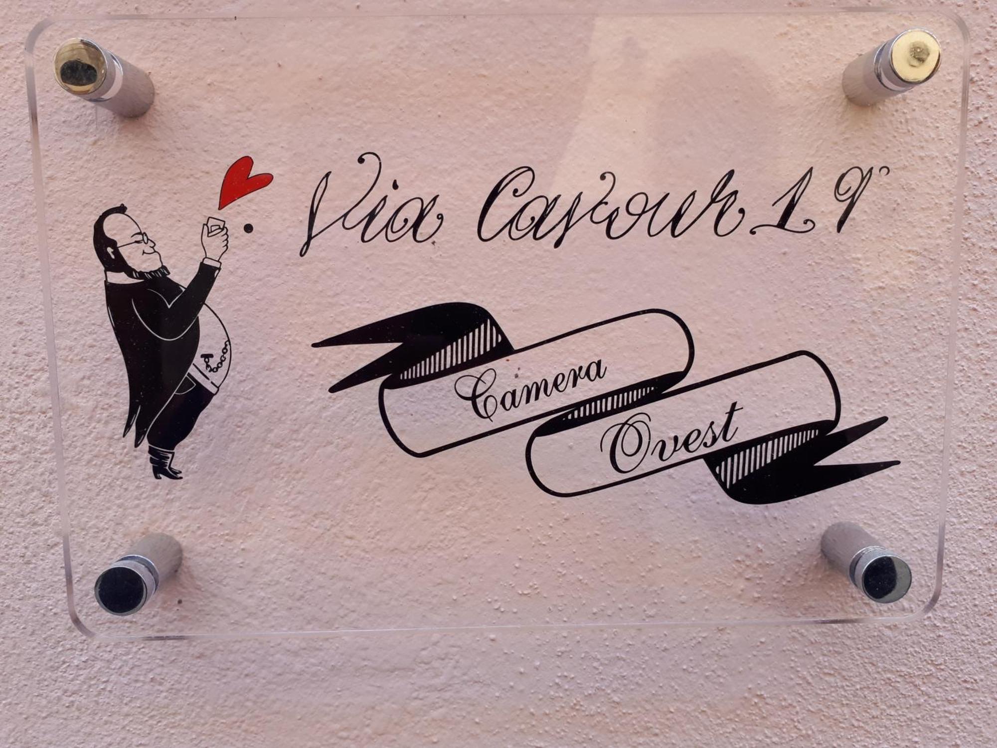 Via Cavour 19, Camere Del Conte อีเกลเซียส ภายนอก รูปภาพ
